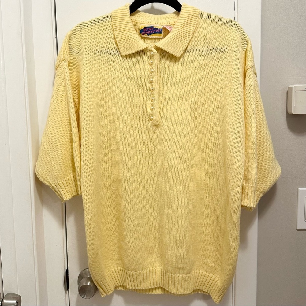 Vintage Prime Properties Yellow Knit Polo Sweater Women L Pearl Buttons Collar